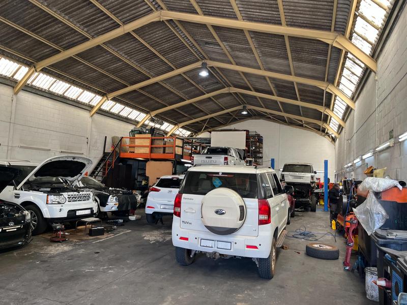 To Let Commercial Property for Rent in Montague Gardens Western Cape